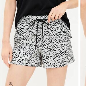 Lou & Grey Leopard Print Wanderweave Drawstring Shorts